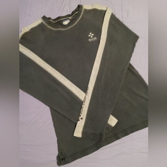 B.U.M. Ladies Small Top - Long Sleeves                  (0343) - Picture 1 of 6